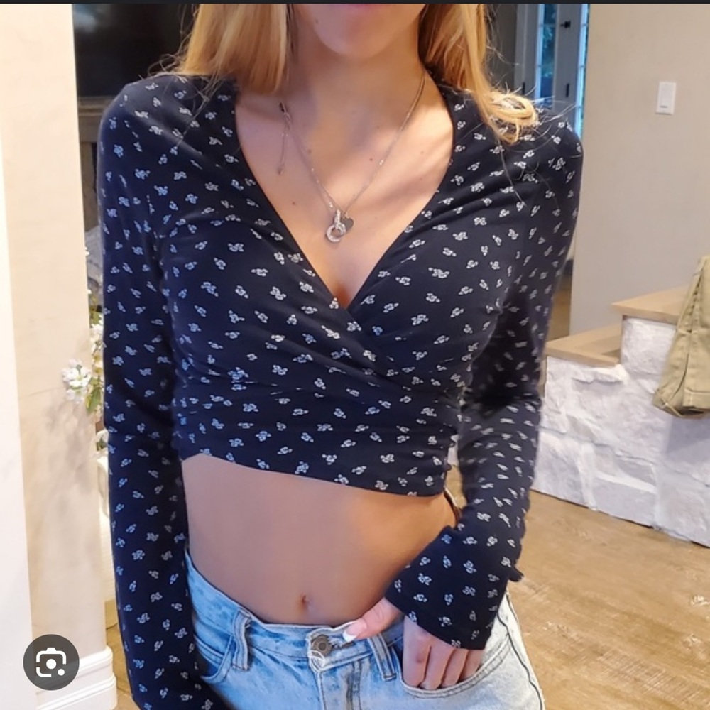 Brandy Melville blue coco wrap top